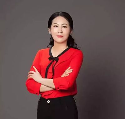 湖北艾美嘉形象策劃聯(lián)合創(chuàng)始陳慧專訪