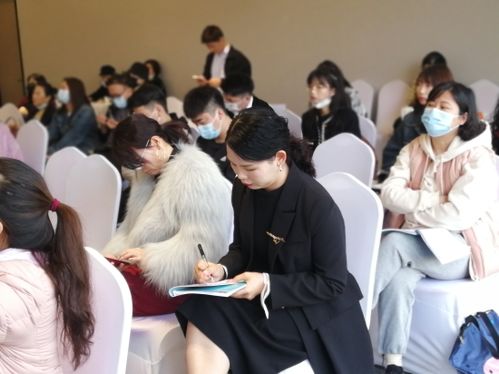 把握市場新機會 多家深圳企業(yè)共話服飾零售破局